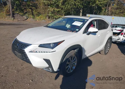 2021 Lexus Nx 300 z USA, uszkodzony, nr VIN JTJDARDZ5M5030645
